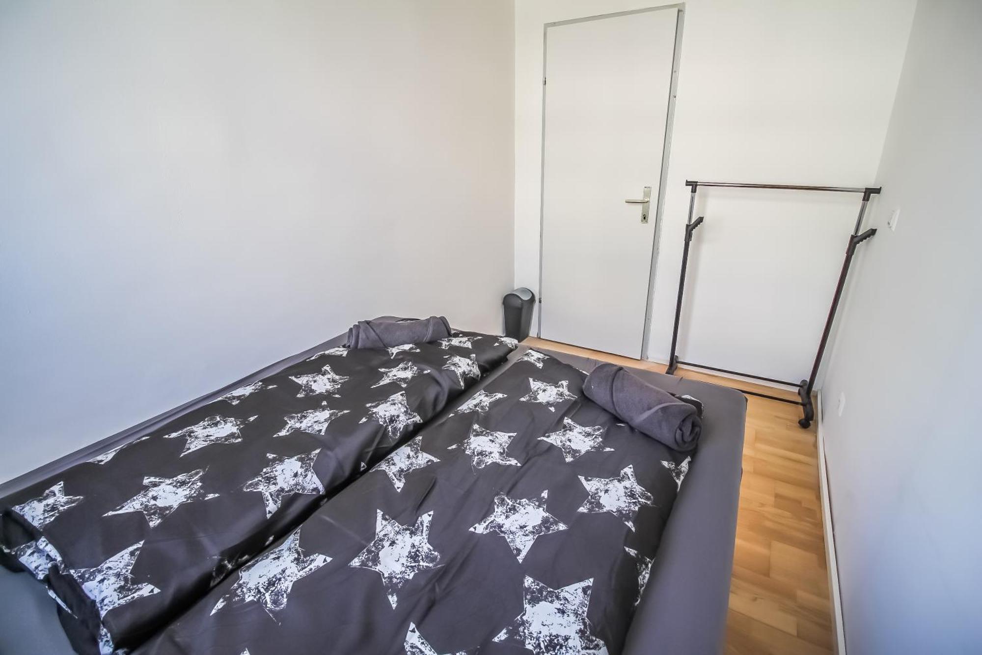 Cozy In Floridsdorf Area Pr6 Privatunterkunft